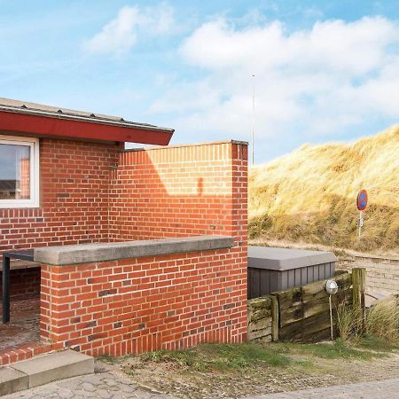 6 Person Holiday Home In Henne Henne Strand Bagian luar foto